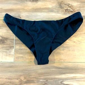 NWT ~ 🖤VIX CHEEKY Black Bottom🖤